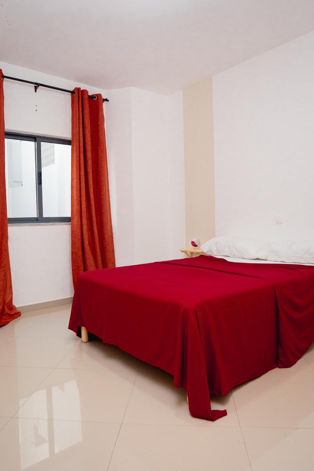 Apartamento Santo Antonio I - T3 Praia Exterior photo